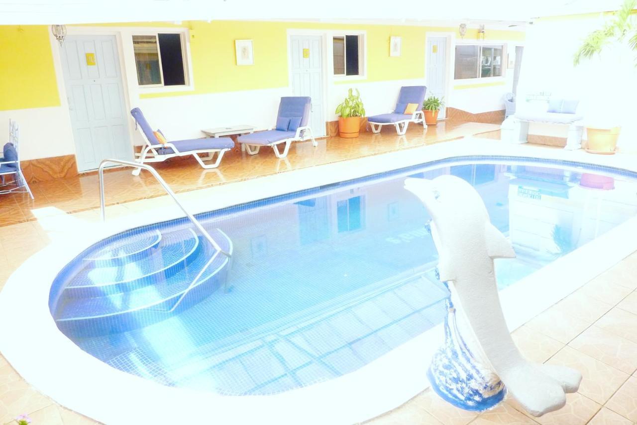 Hotel Ivania'S 마사야 외부 사진