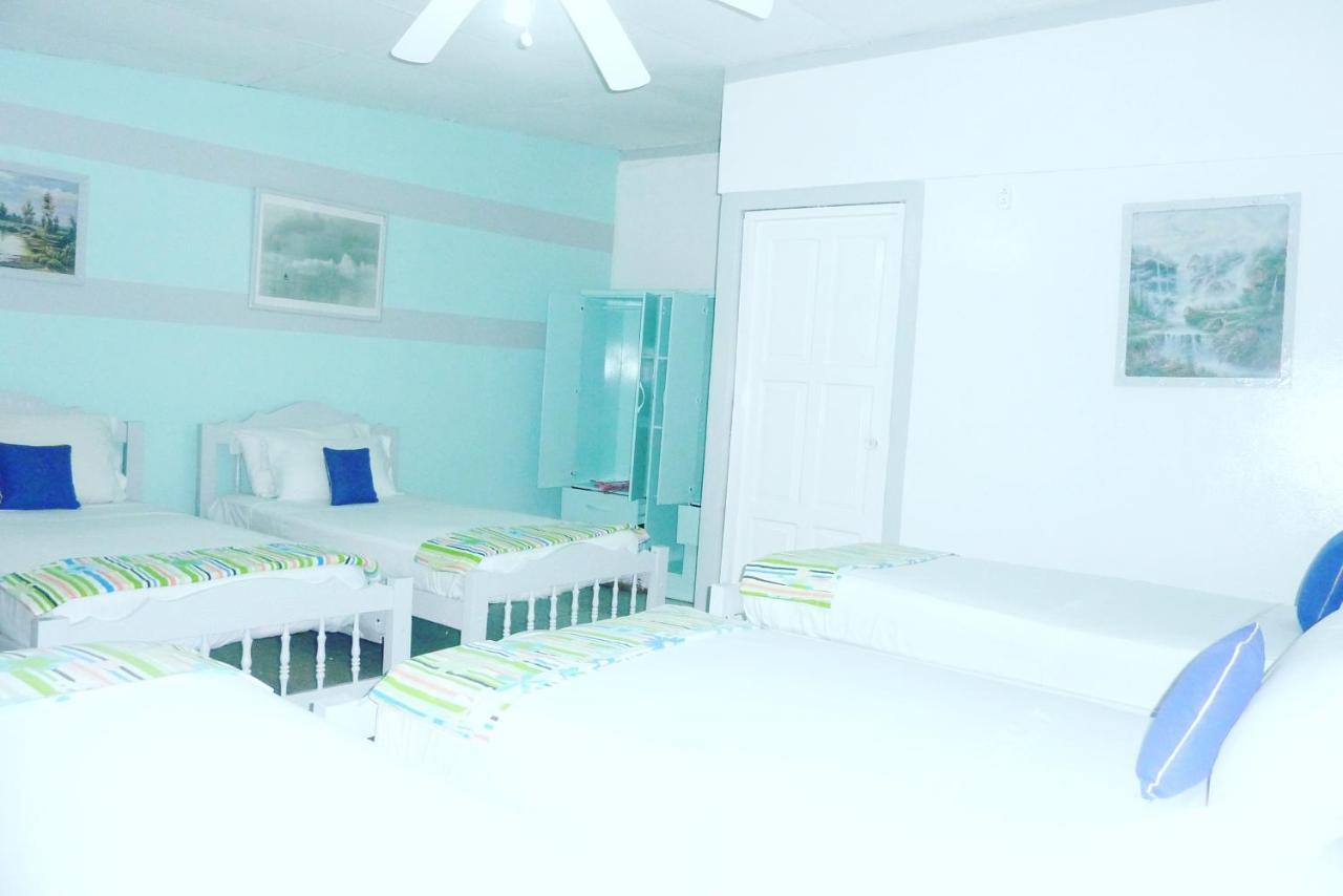 Hotel Ivania'S 마사야 외부 사진